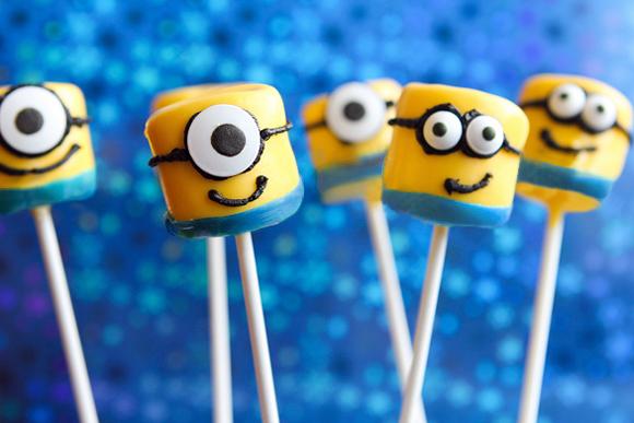 Minion Cake pops